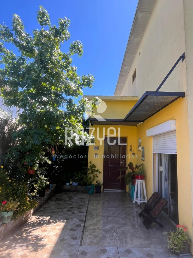 Casa ID.1198 - Oportunidad! Dúplex en venta  