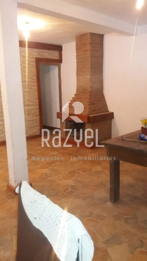 Casa ID.1076 - Casa 2 plantas a 2 cuadras de la playa,3 dorm y 2 baños. Balneario Buenos Aires.