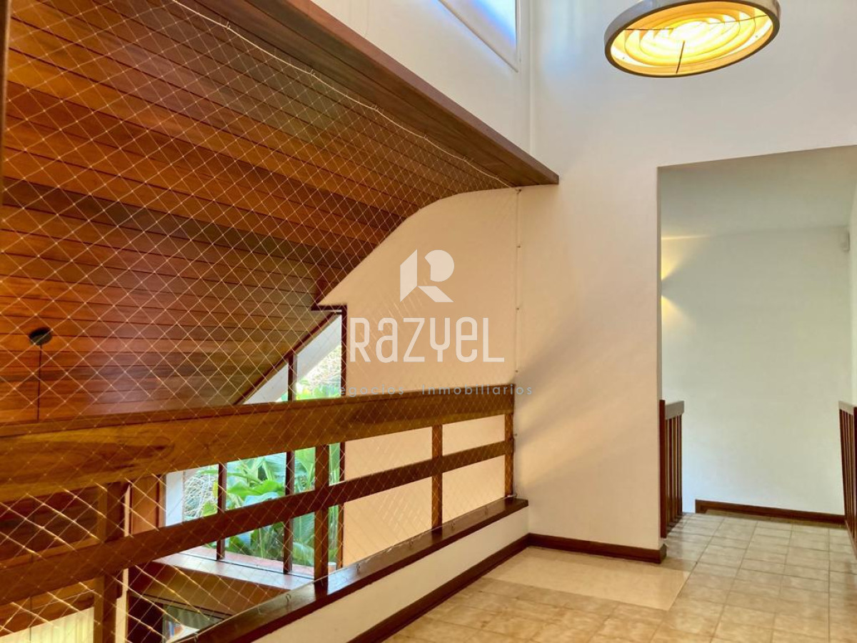 Casa ID.577 - Casa para periodo vacacional quincenal en parada 13 brava.