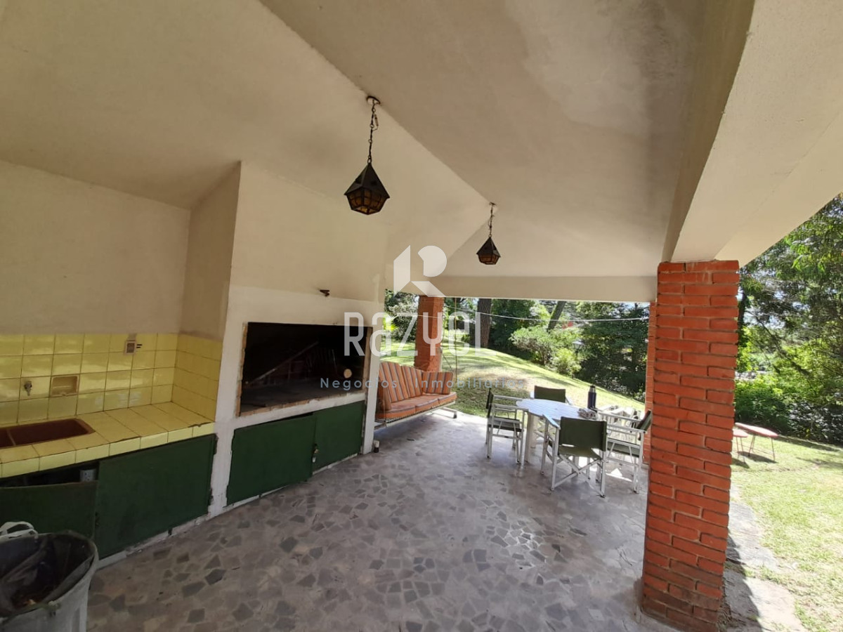Casa ID.528 - Casa de 4 dormitorios alquiler anual 