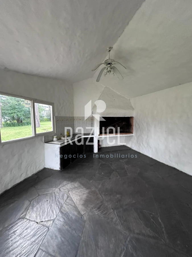 Casa ID.384 - Casa en Alquiler Anual y Venta