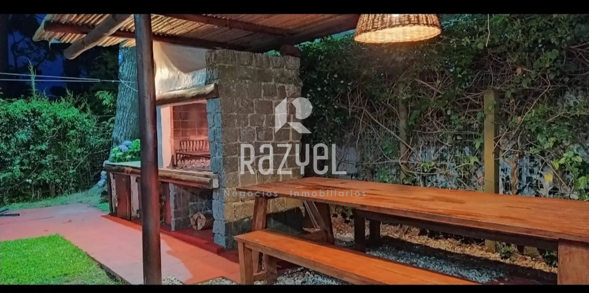 Casa ID.537 - Alquiler Anual a 200 mts del mar