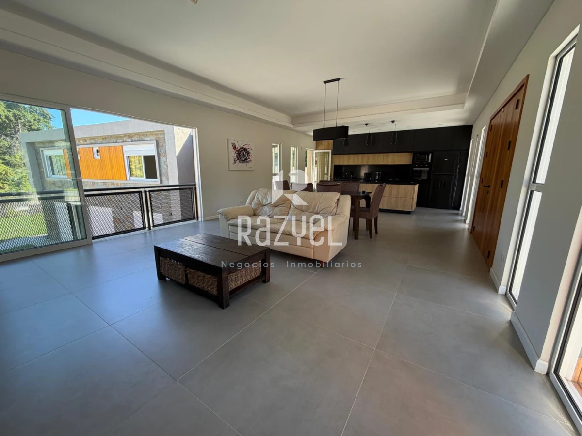 Casa ID.933 - Casa a Estrenar en P 27