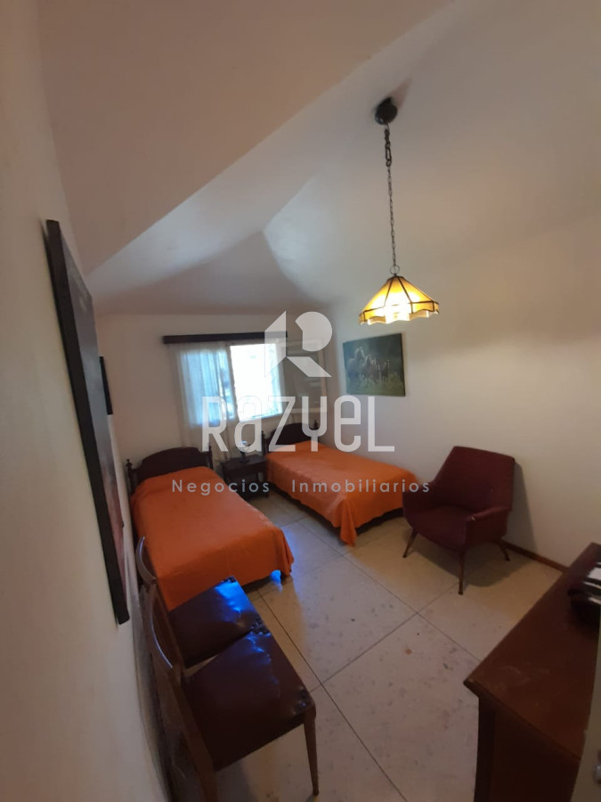 Casa ID.528 - Casa de 4 dormitorios alquiler anual 
