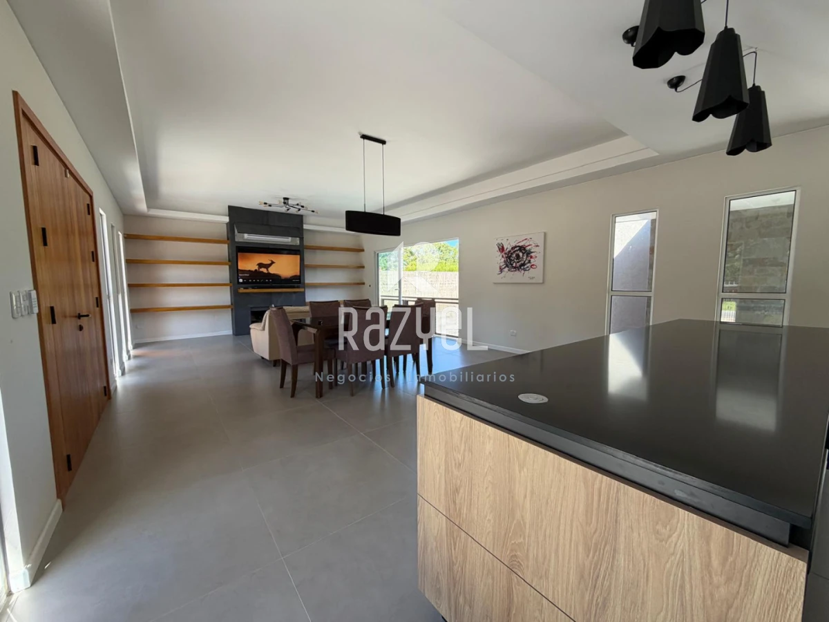 Casa ID.933 - Casa a Estrenar en P 27