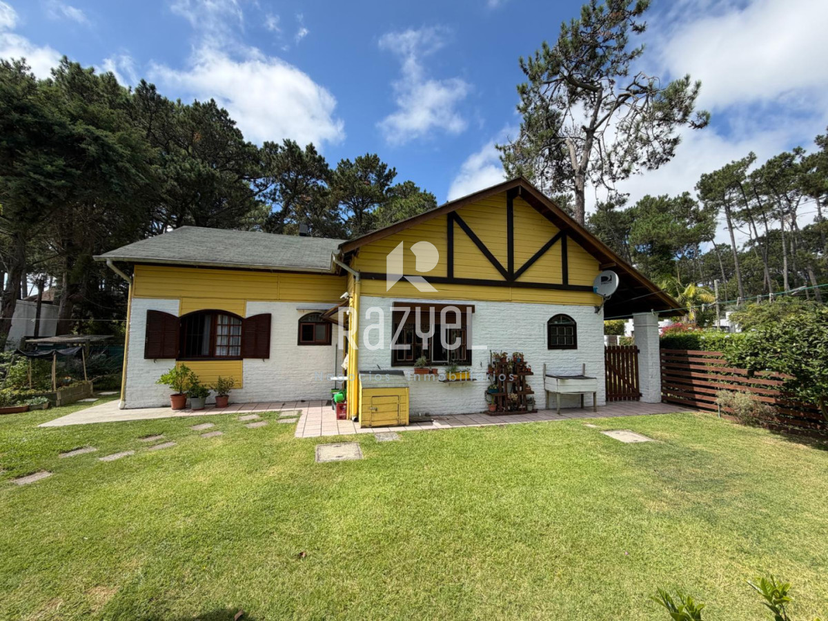 Casa ID.1259 - Hermosa casa en venta en Pinares - Punta del Este