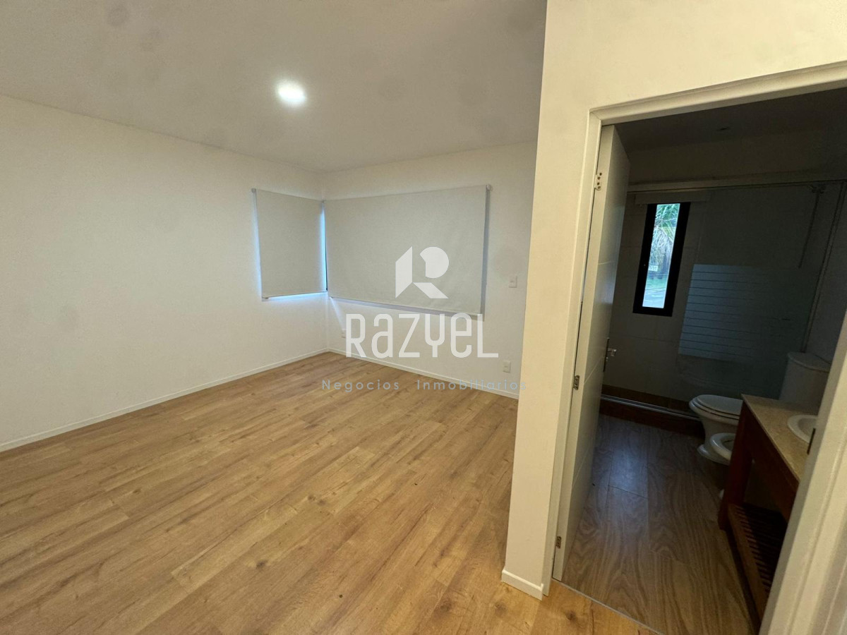 Casa ID.398 - CASA DE 3 DORMITORIOS EN ALQUILER ANUAL