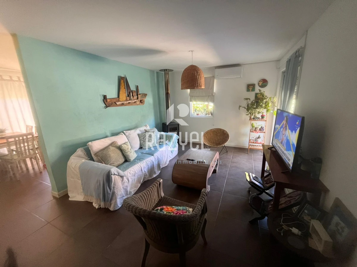 Casa ID.1198 - Oportunidad! Dúplex en venta  