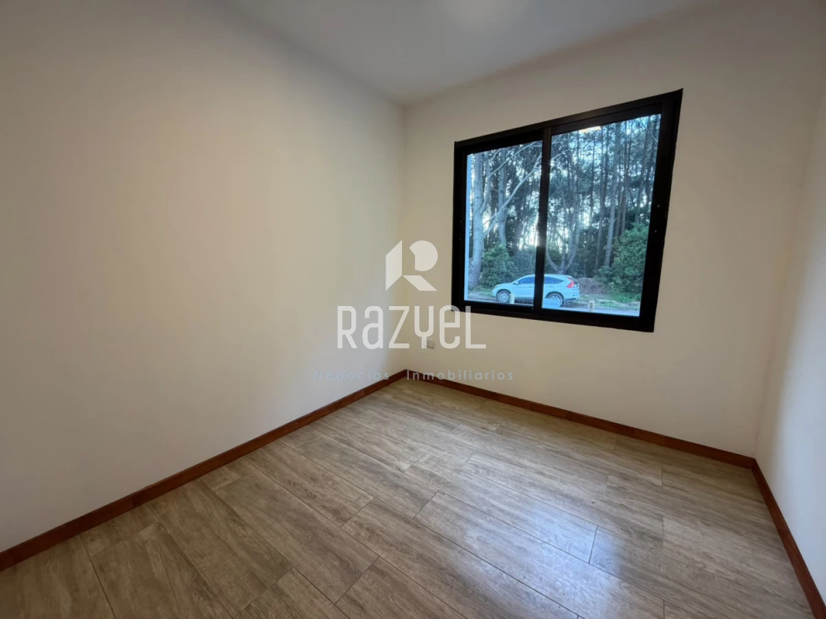 Casa ID.1289 - Casa en venta 3 dormitorios 2 baños Burnett