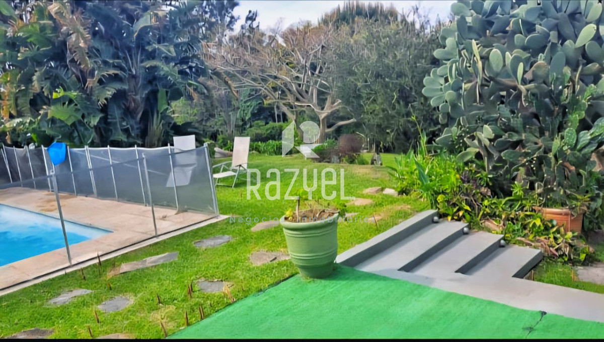 Casa ID.1101 - Casa en Venta Pinares a 100 mts del mar