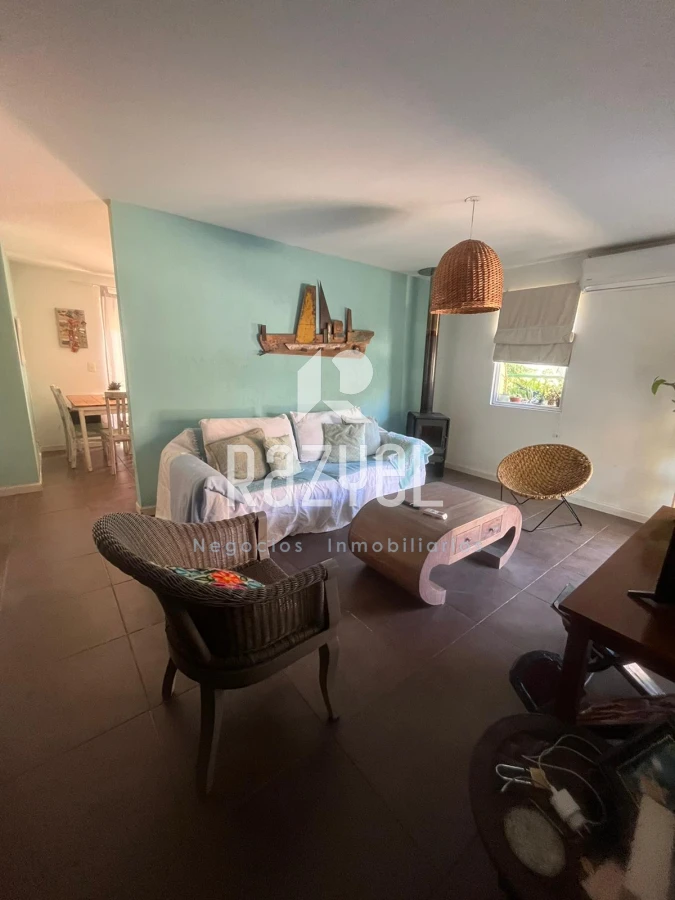 Casa ID.1198 - Oportunidad! Dúplex en venta  