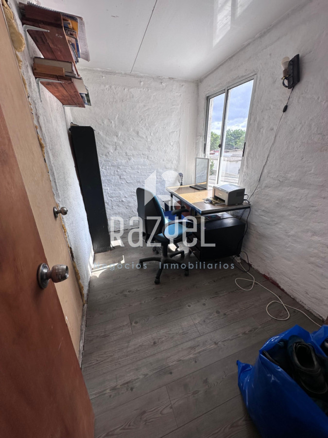 Casa ID.1236 - “Dos casas en un padrón , San Carlos .No apta banco”