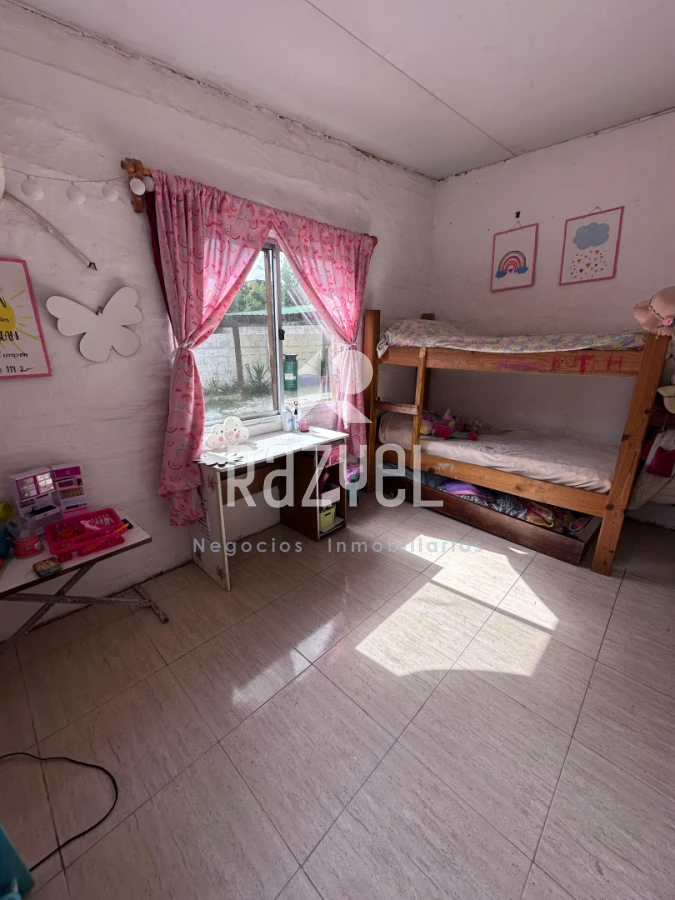 Casa ID.1236 - “Dos casas en un padrón , San Carlos .No apta banco”