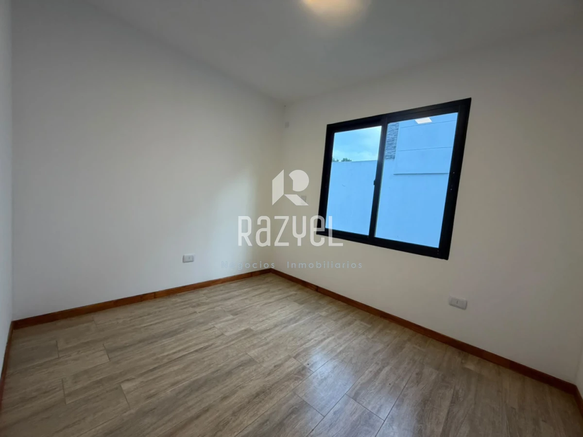 Casa ID.1289 - Casa en venta 3 dormitorios 2 baños Burnett