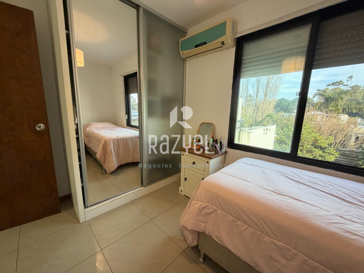 Casa ID.1287 - Casa en venta Pinares 4 dormitorios