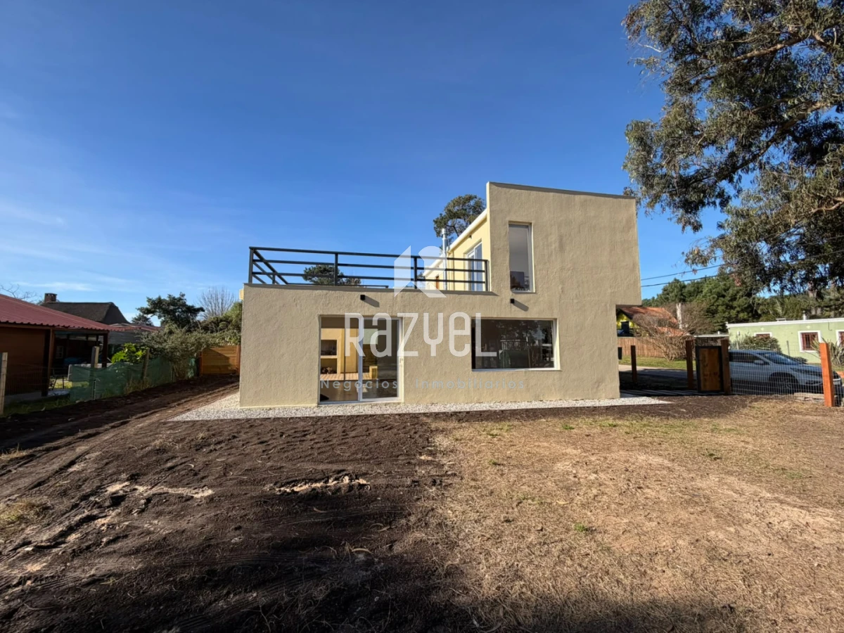 Casa ID.1283 - Casa a estrenar en venta en Pinares - Maldonado