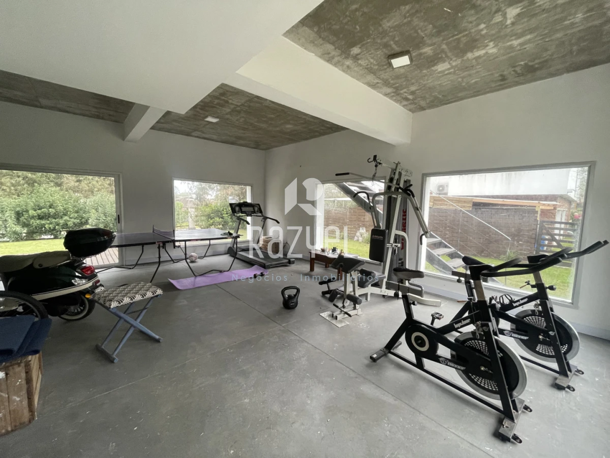 Casa ID.1277 - Casa en Alquiler Anual Pinares