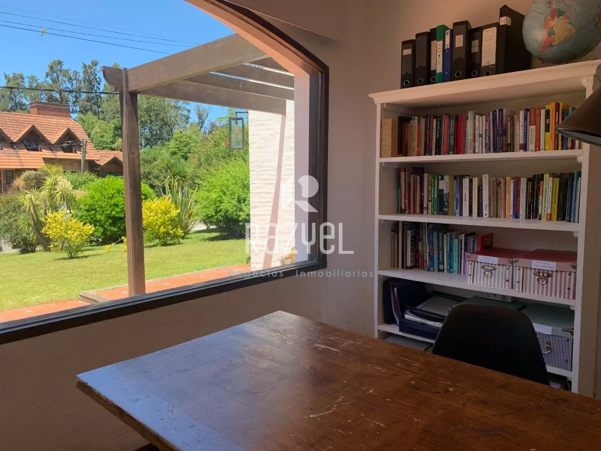 Casa ID.620 - Casa 4 dormitorios, 4 baños Beverly Hills