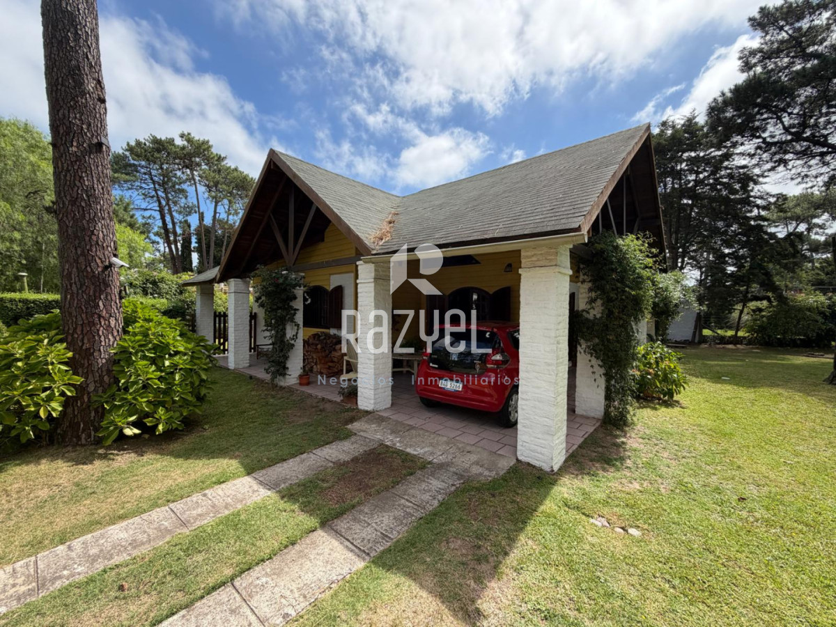 Casa ID.1259 - Hermosa casa en venta en Pinares - Punta del Este