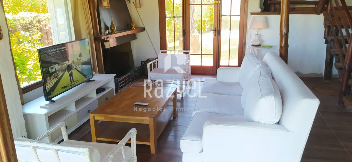 Casa ID.537 - Alquiler Anual a 200 mts del mar