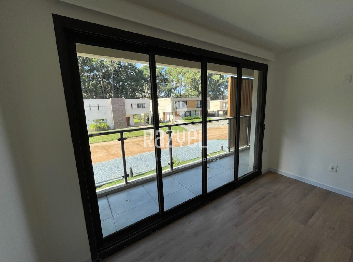 Casa ID.1021 - 🏠  Hermosa casa en ALQUILER ANUAL y VENTA 