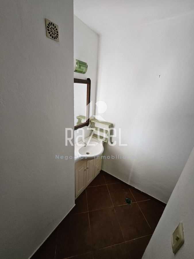 Chacra ID.1013 - Chacra en alquiler anual 2,8ha. Casa nueva, piscina , parrillero.