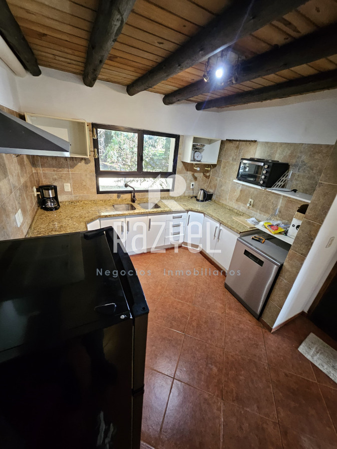 Chacra ID.1013 - Chacra en alquiler anual 2,8ha. Casa nueva, piscina , parrillero.