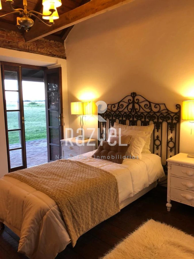 Chacra ID.997 - Chacra de 20 hectáreas con vertiente de agua mineral y 1000 m² construidos 