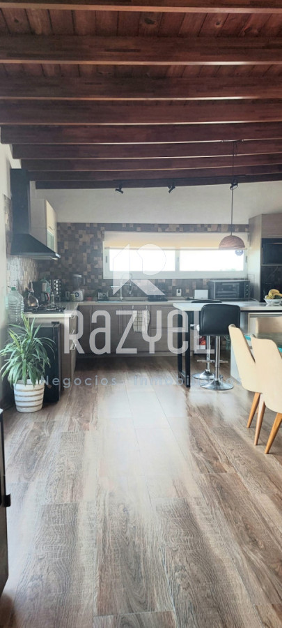 Chacra ID.1194 - Venta Chacra de 5 has. Altos de Marelli  con casa Principal , Barbacoa , Galpon y piscina