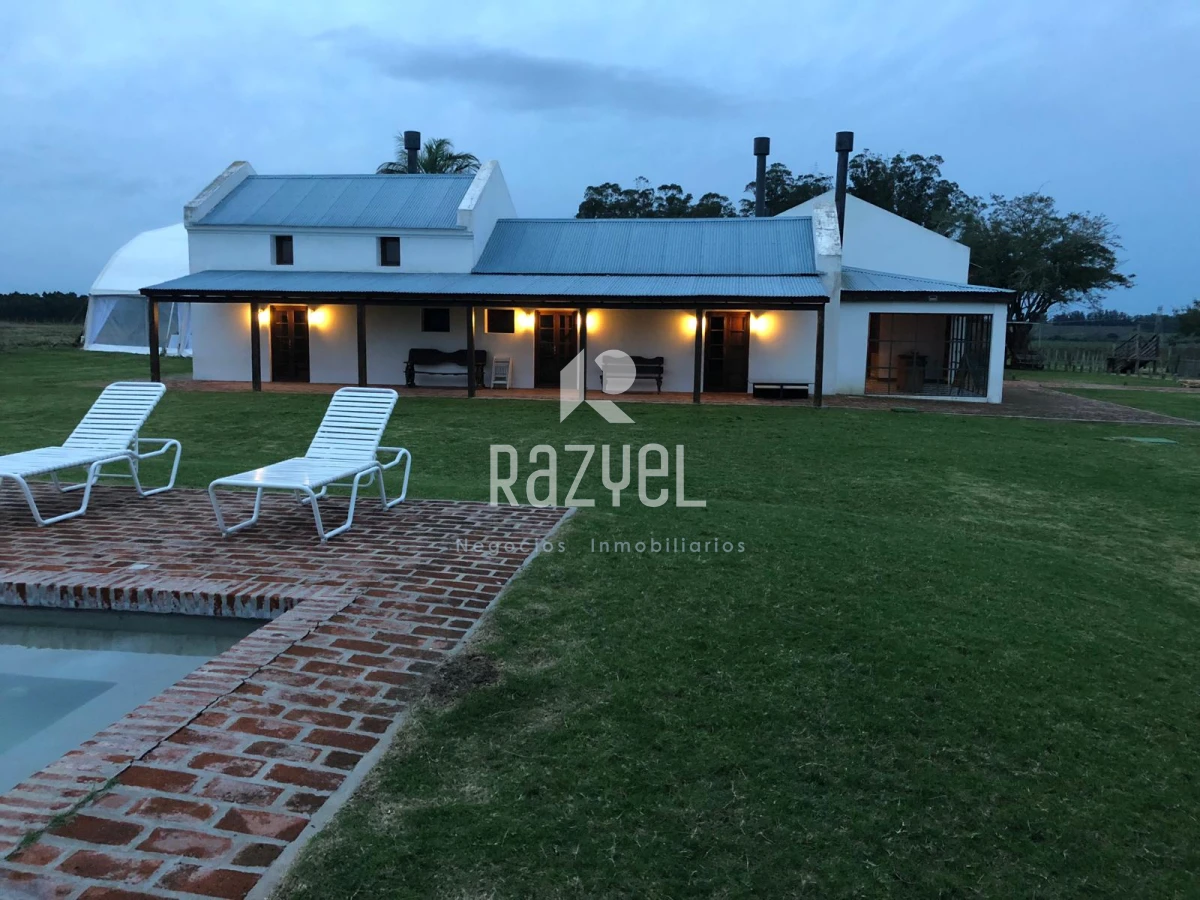 Chacra ID.997 - Chacra de 20 hectáreas con vertiente de agua mineral y 1000 m² construidos 