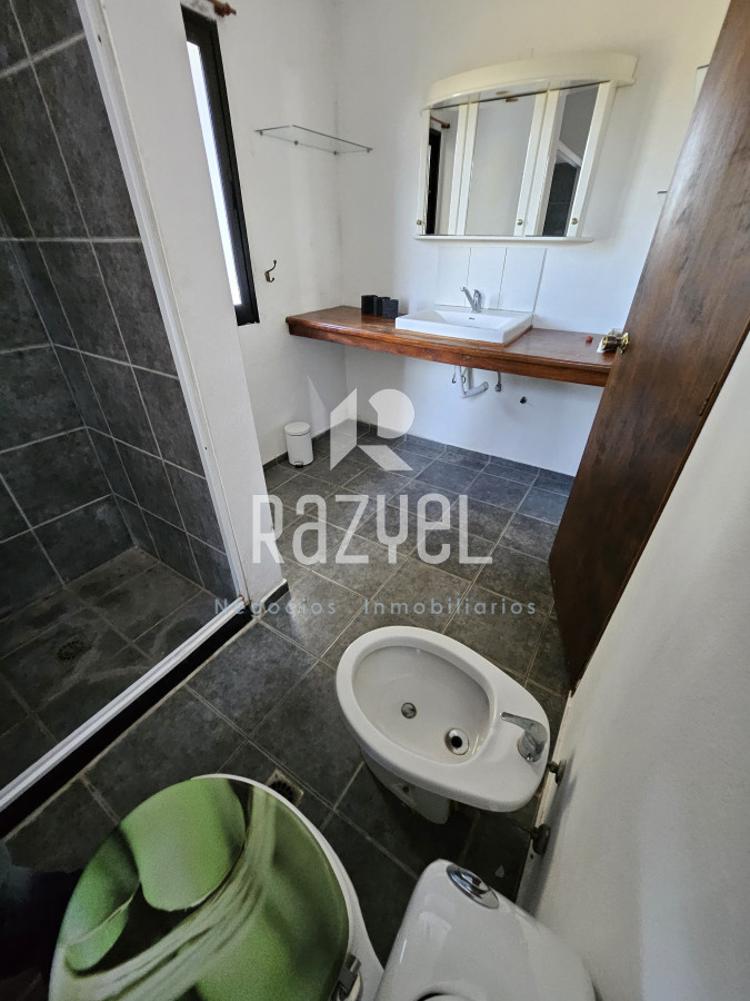 Chacra ID.1013 - Chacra en alquiler anual 2,8ha. Casa nueva, piscina , parrillero.