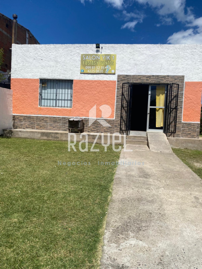Local Comercial ID.1297 - VENTA DE NEGOCIO TRABAJANDO