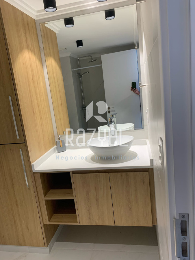 Apartamento ID.903 - Sea Garden 1 dorm en alquiler anual - 