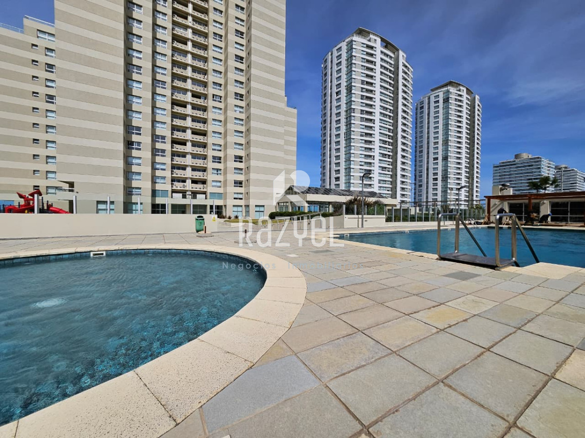 Apartamento ID.382 - Venta & Alquiler de Temporada ,primera linea playa Brava, pda 9.