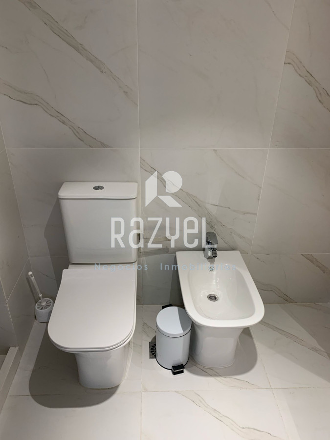 Apartamento ID.903 - Sea Garden 1 dorm en alquiler anual - 