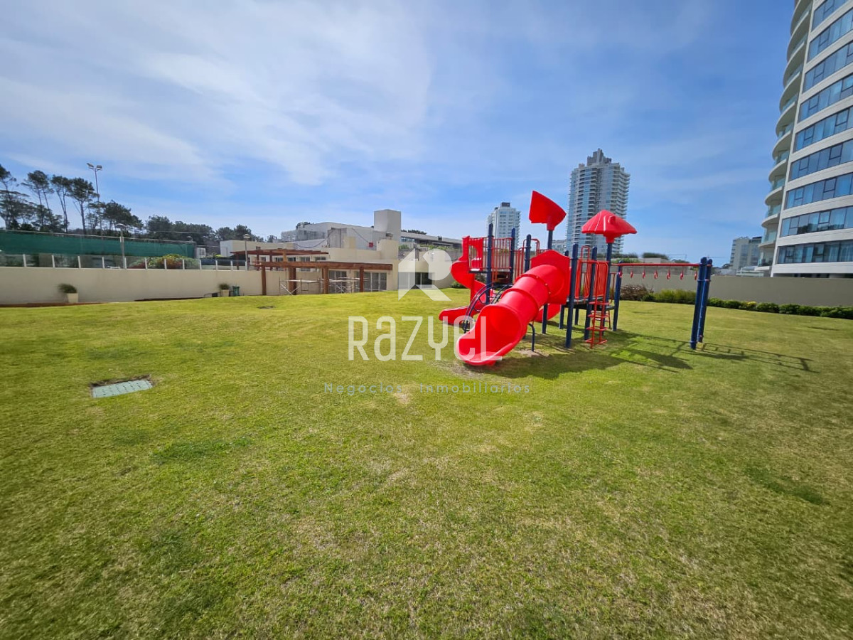 Apartamento ID.382 - Venta & Alquiler de Temporada ,primera linea playa Brava, pda 9.