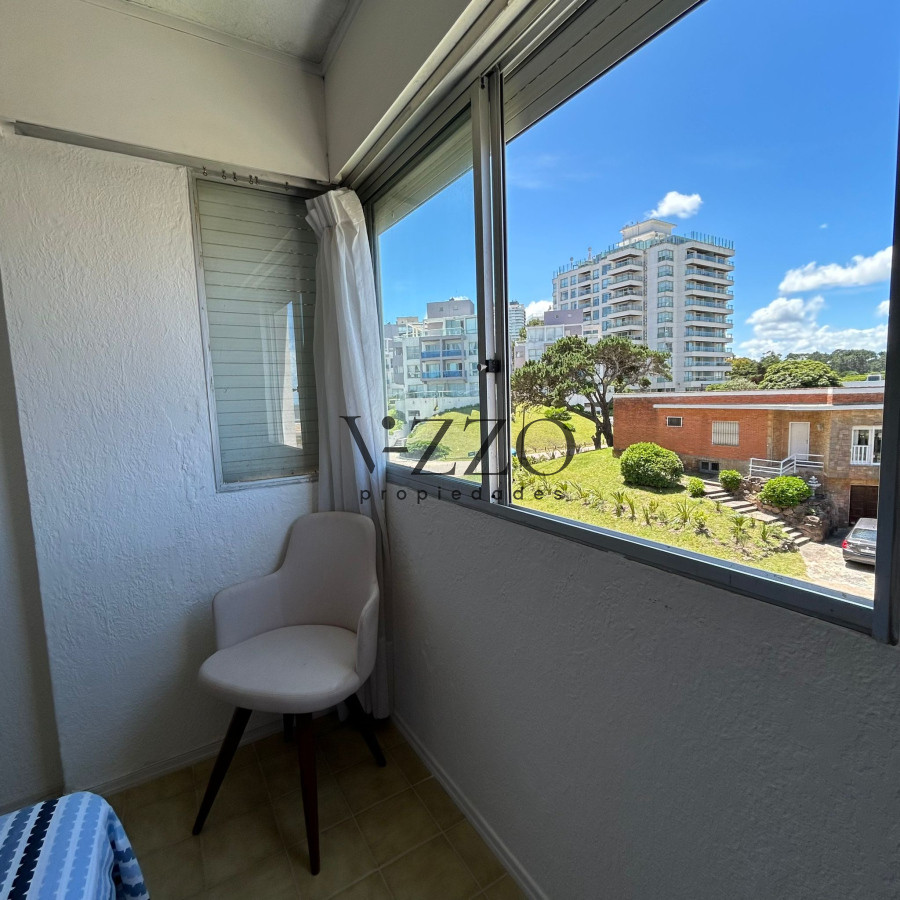 Apartamento ID.1039/Alquiler-temporal---Parada-7---Playa-Brava.- - Alquiler temporal - Parada 7 - Playa Brava. 