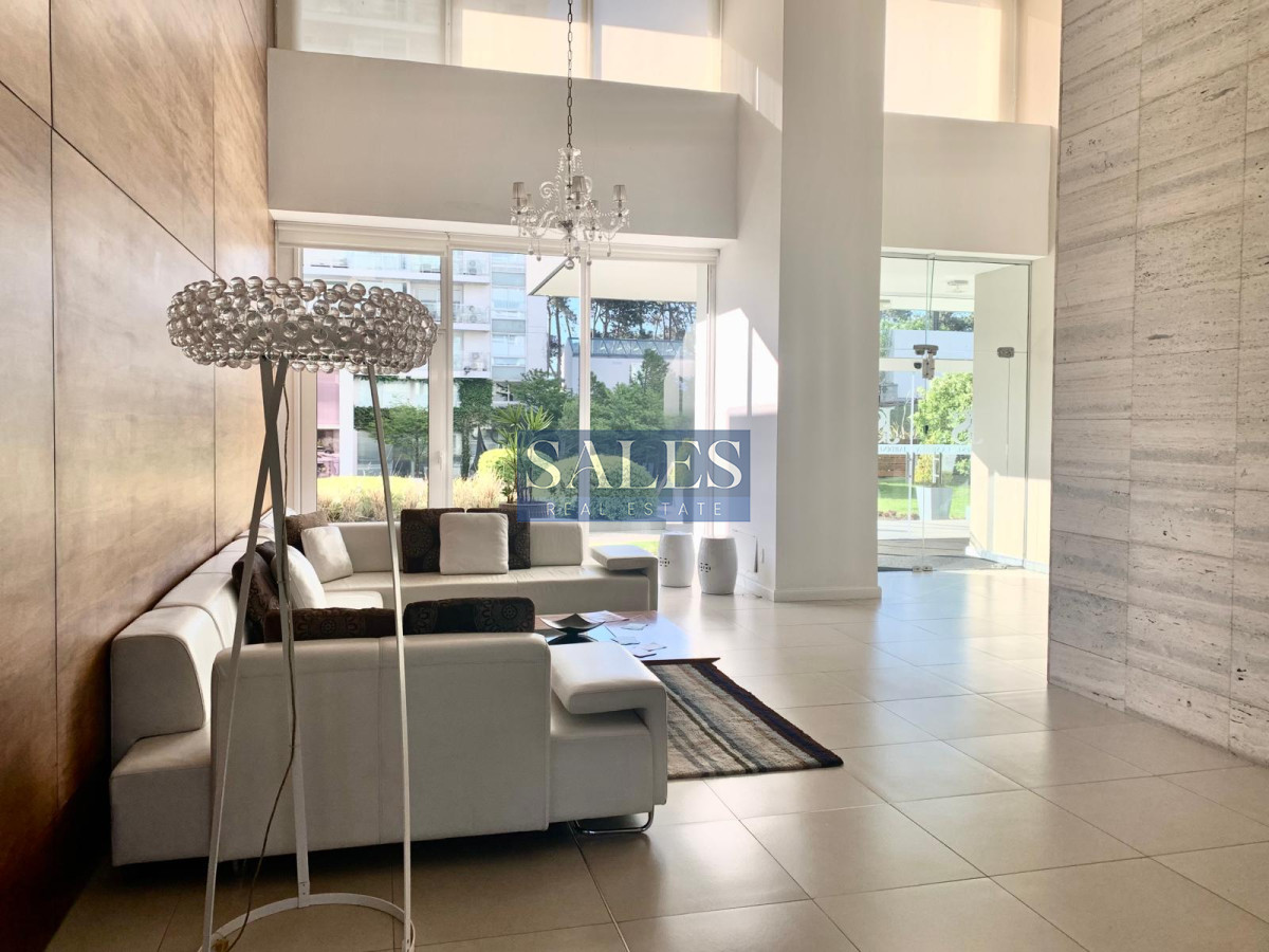 Apartamento ID.614 - Apartamento en alquiler anual Punta del Este Roosevelt