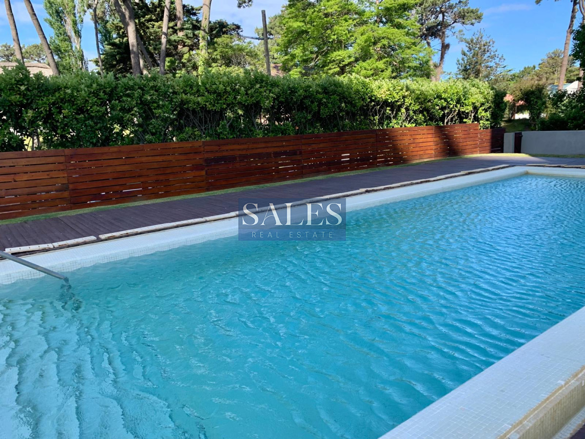 Apartamento ID.614 - Apartamento en alquiler anual Punta del Este Roosevelt