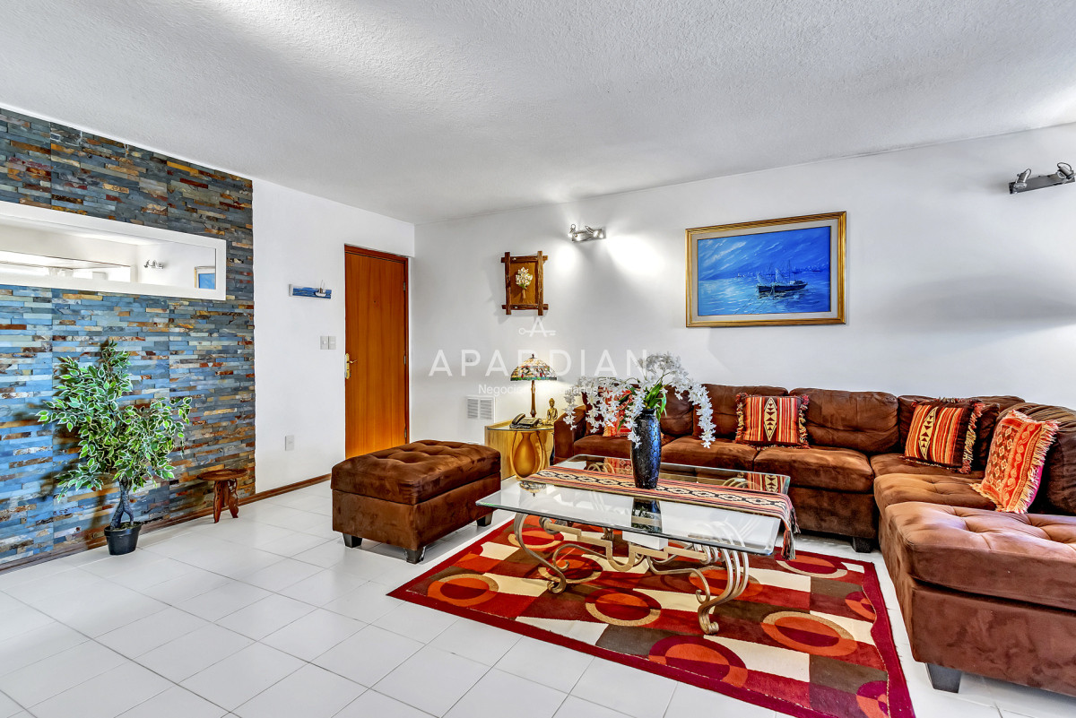 Apartamento ID.21097676 - Apartamento en Venta de 2 Dormitorios y 2 Baños Aidy Grill 