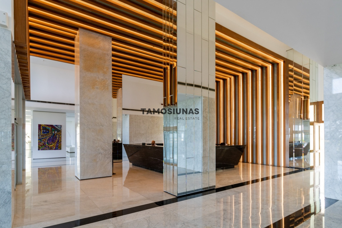 Apartamento ID.390 - Apartamento en Venta 4 dormitorios Frente al Mar 