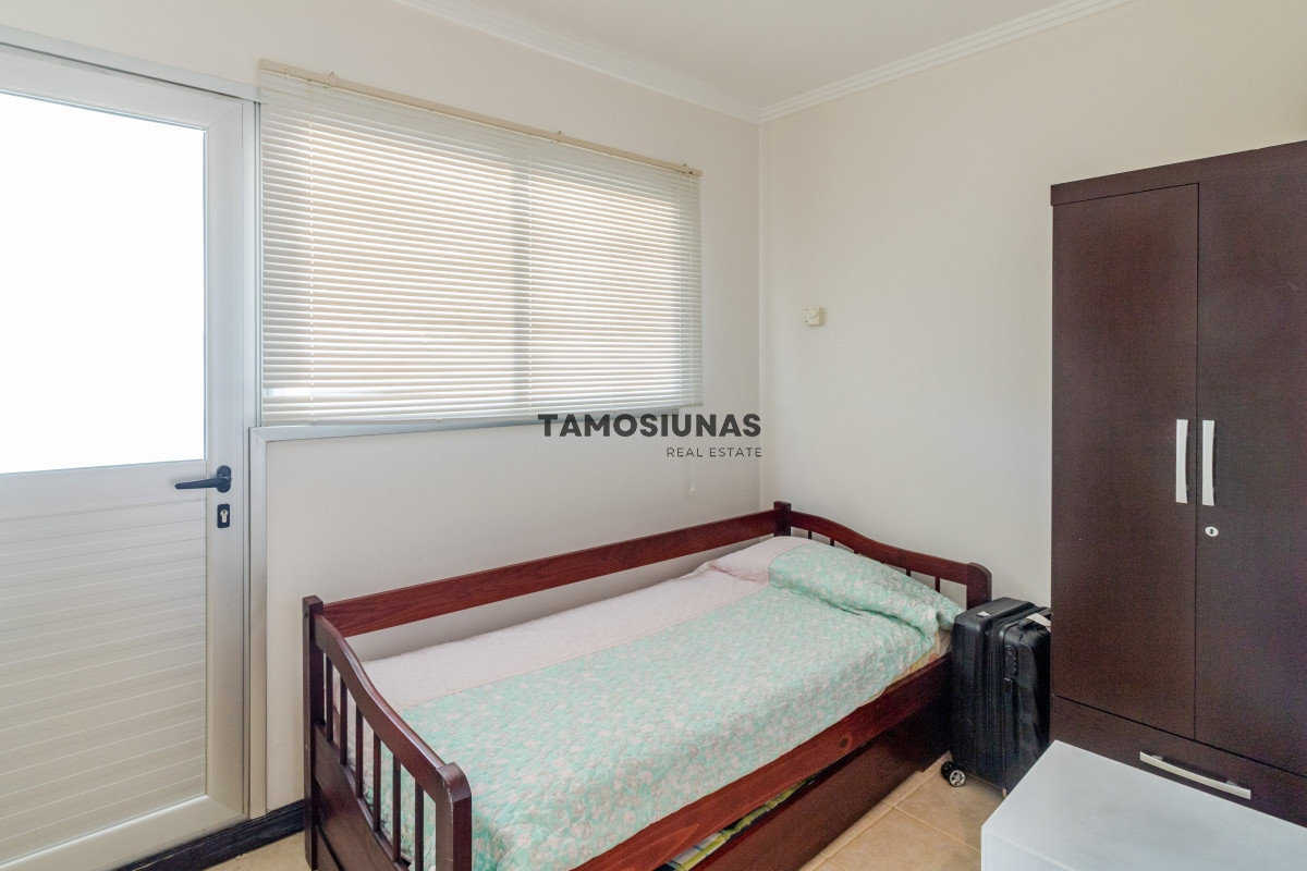 Apartamento ID.390 - Apartamento en Venta 4 dormitorios Frente al Mar 