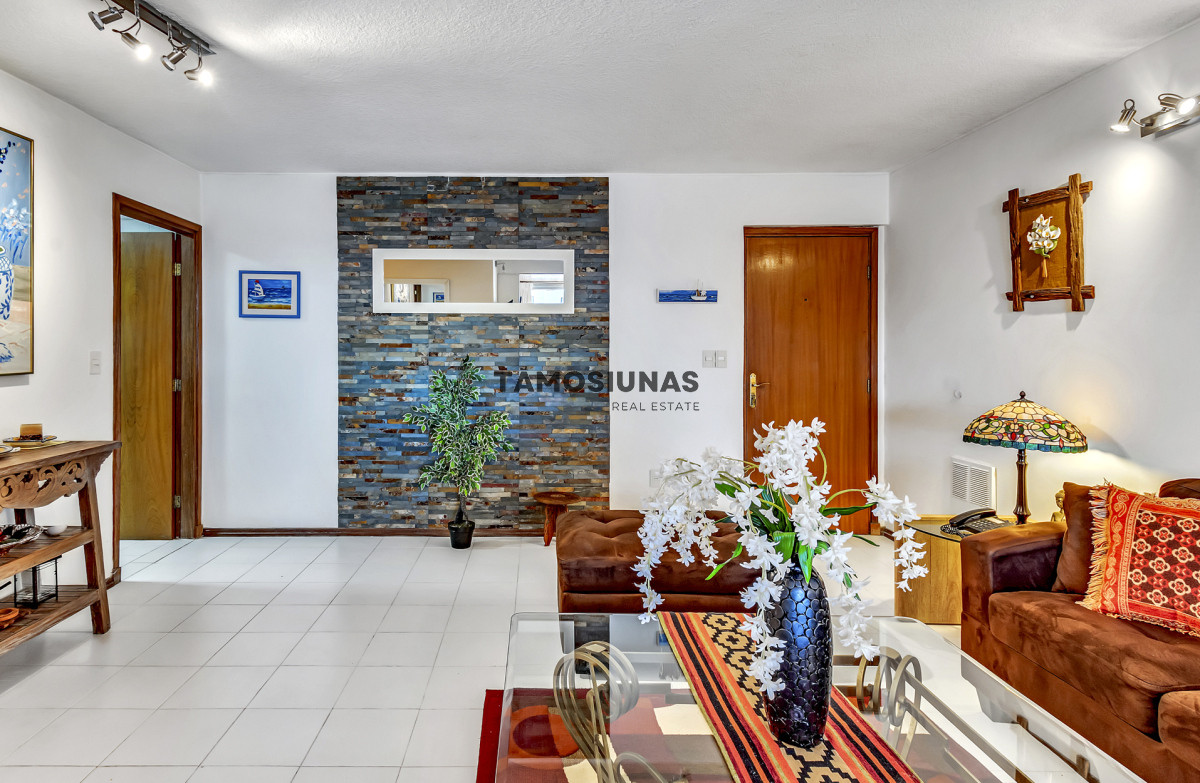 Apartamento ID.532 - Apartamento en Venta de 2 Dormitorios y 2 Baños Aidy Grill 