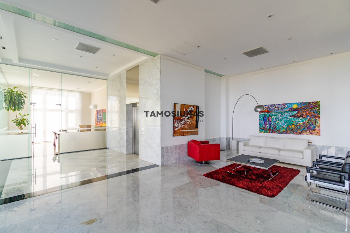 Apartamento ID.390 - Apartamento en Venta 4 dormitorios Frente al Mar 