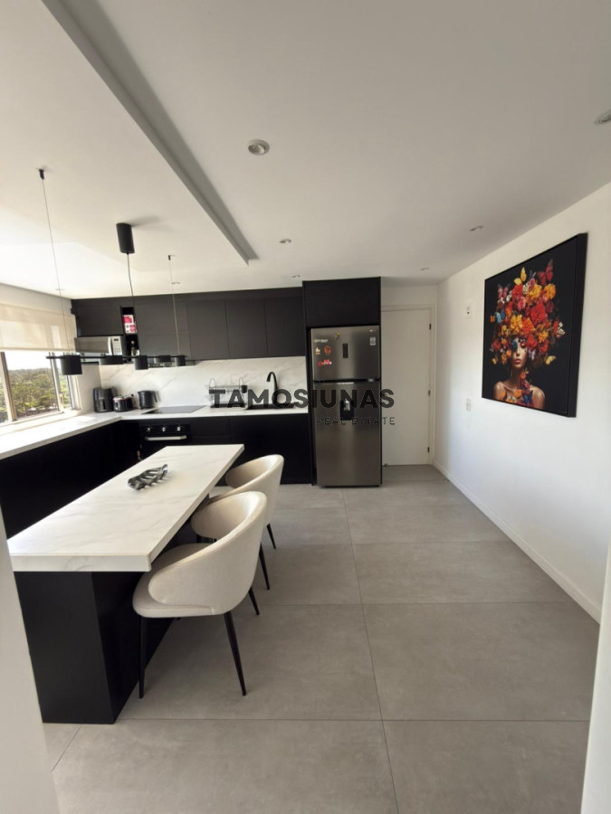 Apartamento ID.668 - VENTA DE APARTAMENTO DE 3 DORMITORIOS 4 BAÑOS VISTA AL MAR ROOSEVELT