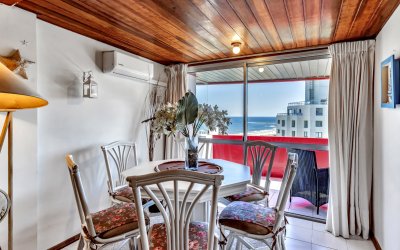 Apartamento en Venta de 2 Dormitorios y 2 Baños Aidy Grill 
