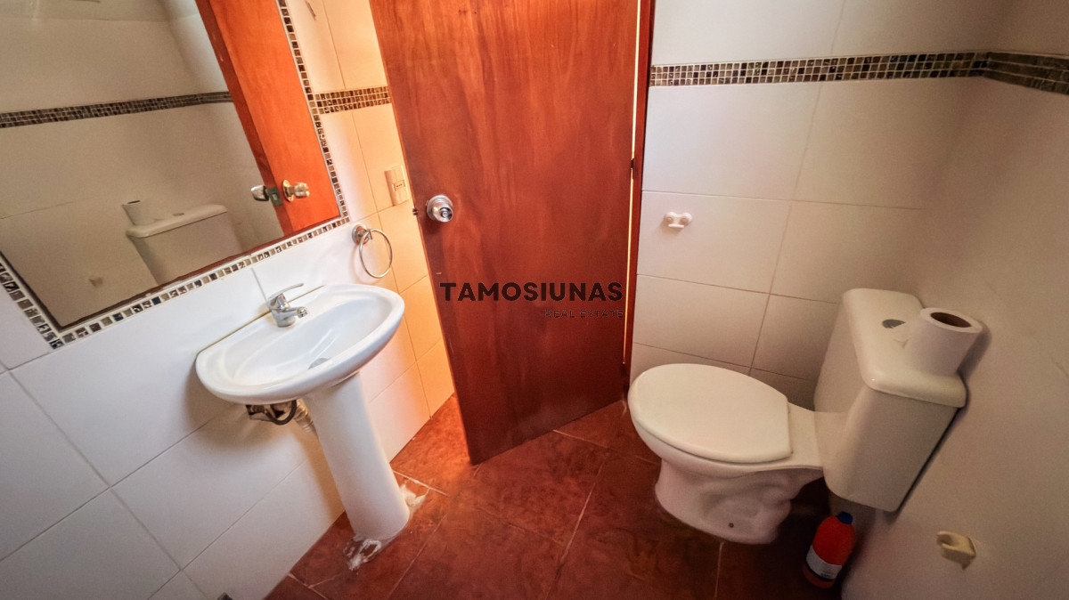 Casa ID.744 - Venta de complejo de 5 casas de 1 dormitorio a 150 Mts del mar