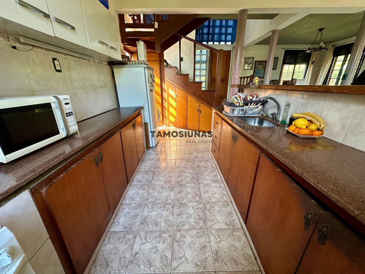 Casa ID.625 - Venta de casa 4 dormitorios a 2 cuadras del mar