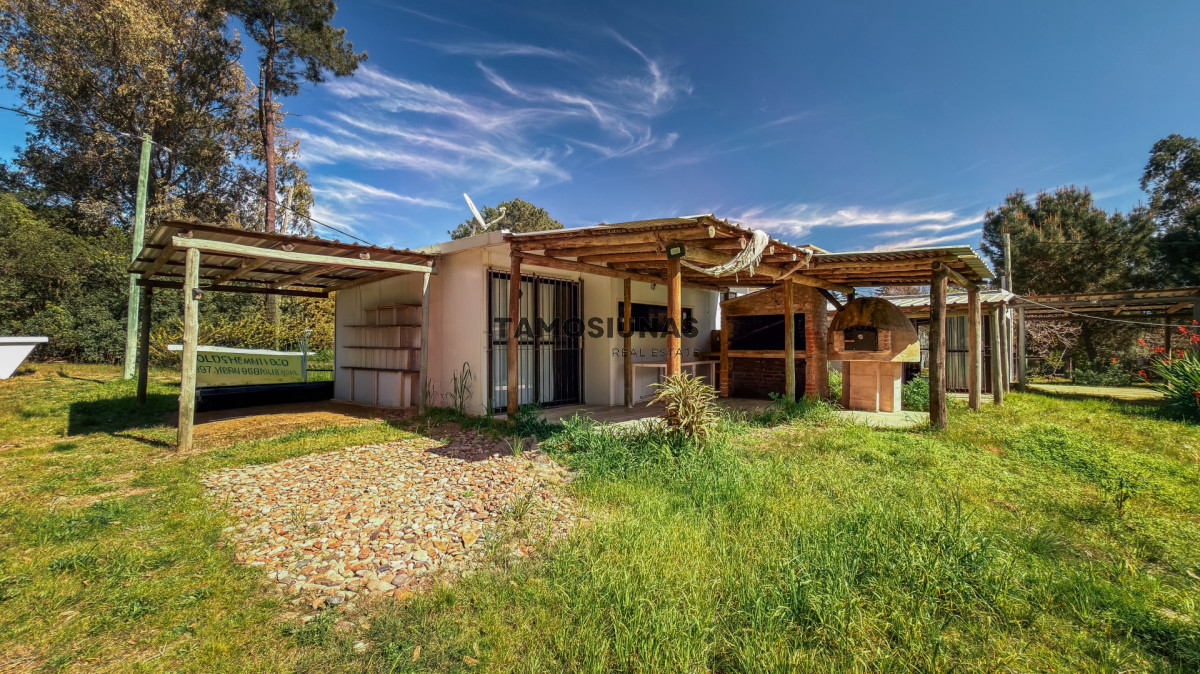 Casa ID.744 - Venta de complejo de 5 casas de 1 dormitorio a 150 Mts del mar