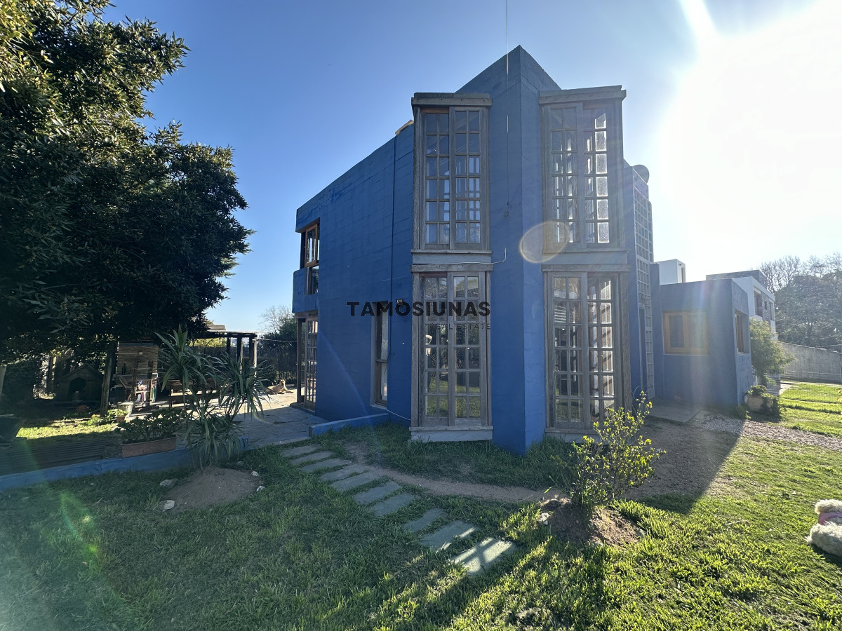 Casa ID.625 - Venta de casa 4 dormitorios a 2 cuadras del mar